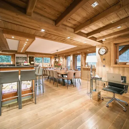Le Des Ours I Luxe I Jacuzzi & Sauna I Salle Cinema Villa